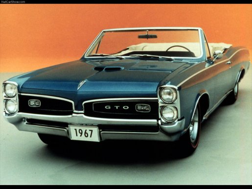 Dans la catégorie des voitures que je rêve d'avoir dans mon garage, voici la Pontiac gto